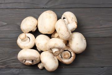 Produce White Mushrooms, 8 oz packet